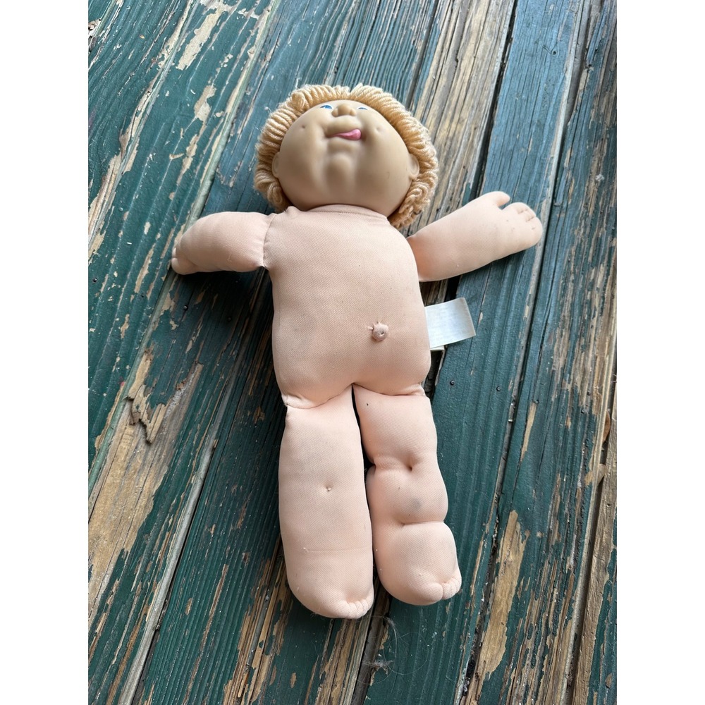 Vintage Cabbage Patch Kids Doll Blonde Hair Blue Eyes Xavier Roberts Signature